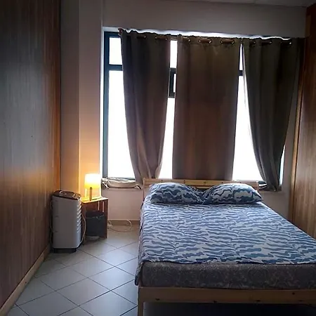 Melaya Budget Hostel *